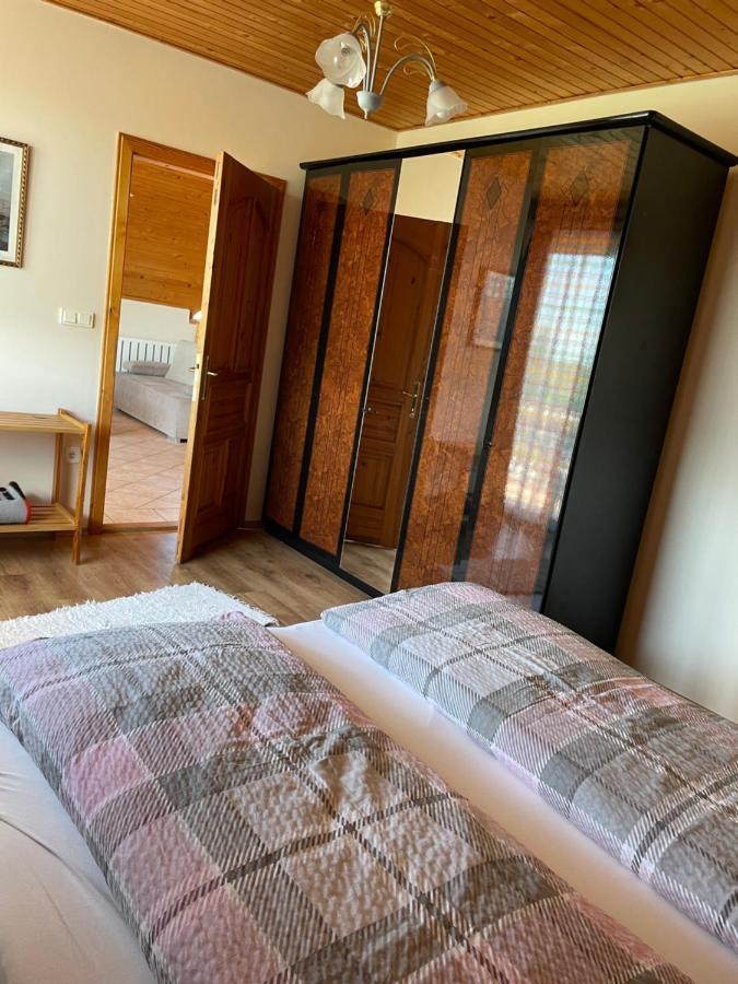 Esther Apartman Gyenesdiás Екстериор снимка